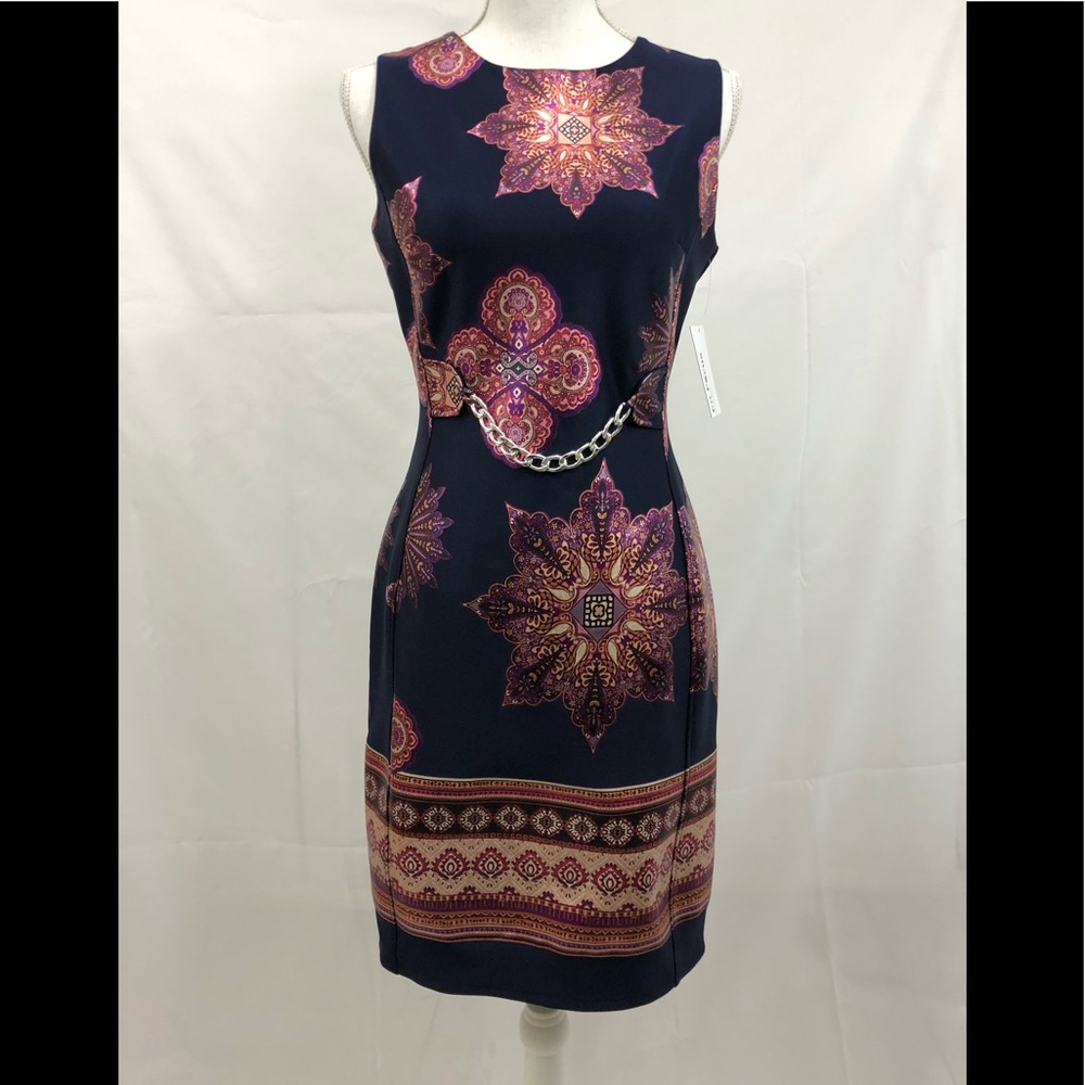 En Focus Metallic Design Sleeveless Dress